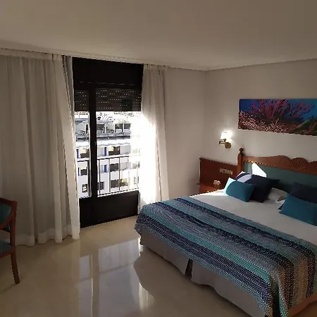 Zentral Center - Adults Only 4*