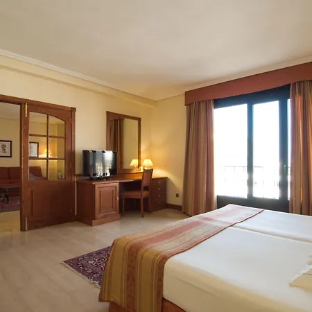 מלון Zentral Center - Adults Only