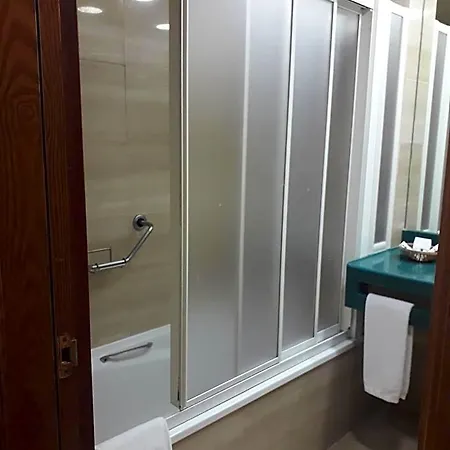 호텔 Zentral Center - Adults Only 4*