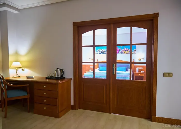 Zentral Center - Adults Only 4*