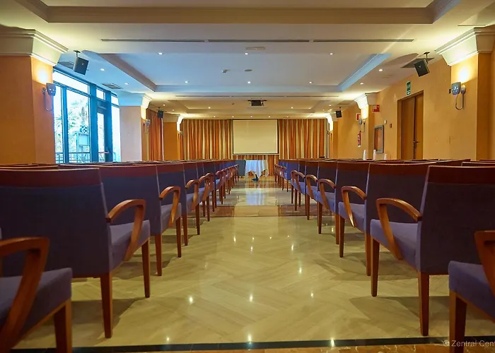 Готель Zentral Center - Adults Only Плайя-де-лас-Амерікас